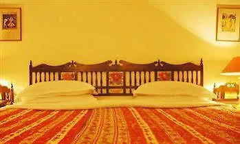 Hotel Hilltop Palace Udajpur